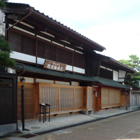 toyama-toyama-iwase02.jpg