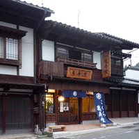 toyama-yatsuo-narihira01.jpg