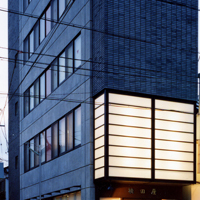 yokotaya-shop01.jpg