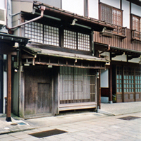 toyama-yatsuo01.jpg
