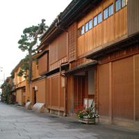 ishikawa-kanazawa-nishichaya01.jpg