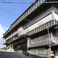 mie-ise-huruichi01.jpg